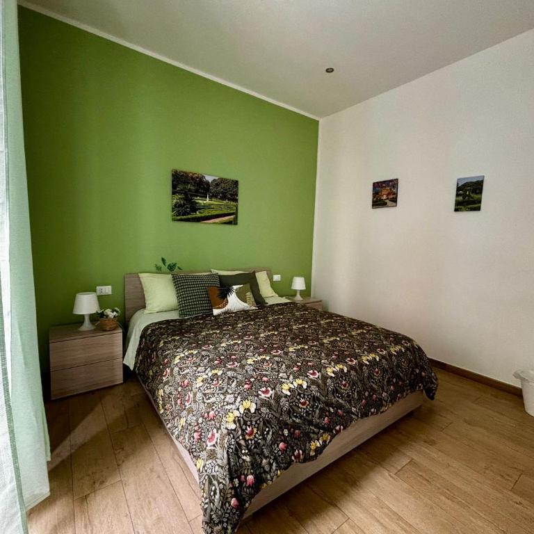 D'Aragona Guest House - King Room with Balcony - 17