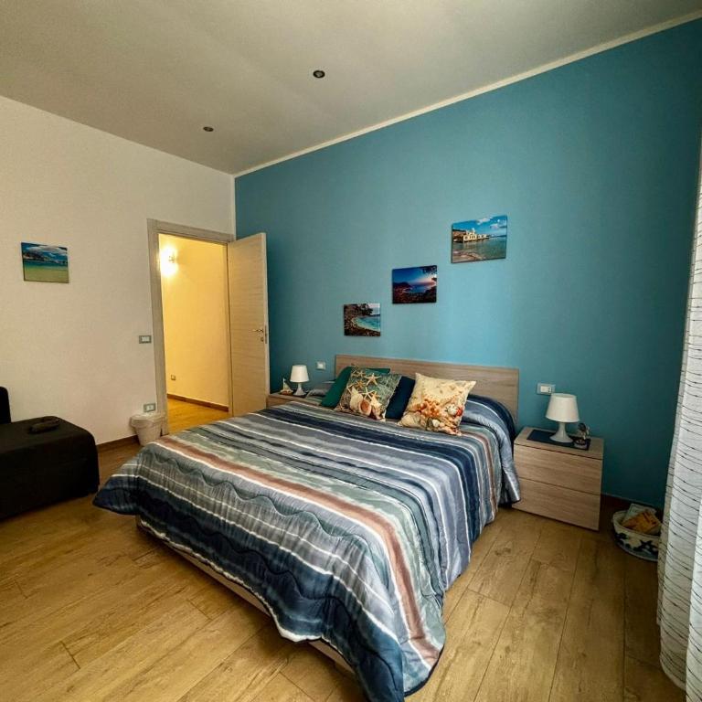 D'Aragona Guest House - Triple Room - 12