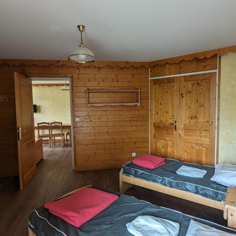 Appartement lumineux 6 pers, au pied des pistes, centre station, animaux admis - FR-1-811-34 - Appartement - 6