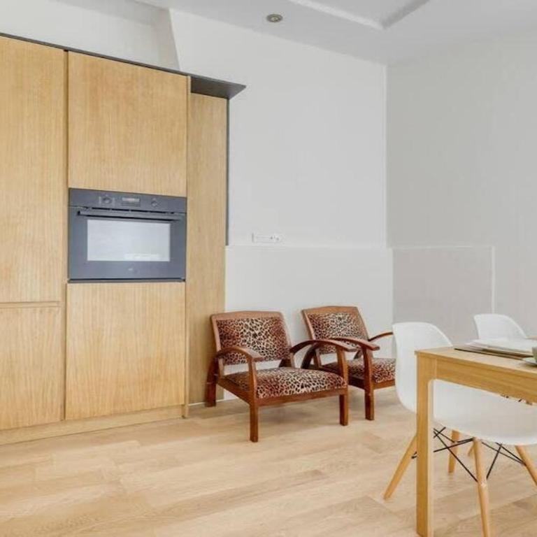 Renovated, Amazing & Huge Flat of 200 sqm Paris 16 - Apartment mit 2 Schlafzimmern - 10