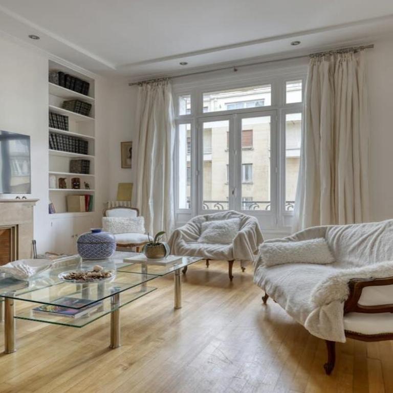 Renovated, Amazing & Huge Flat of 200 sqm Paris 16 - Apartment mit 2 Schlafzimmern - 19