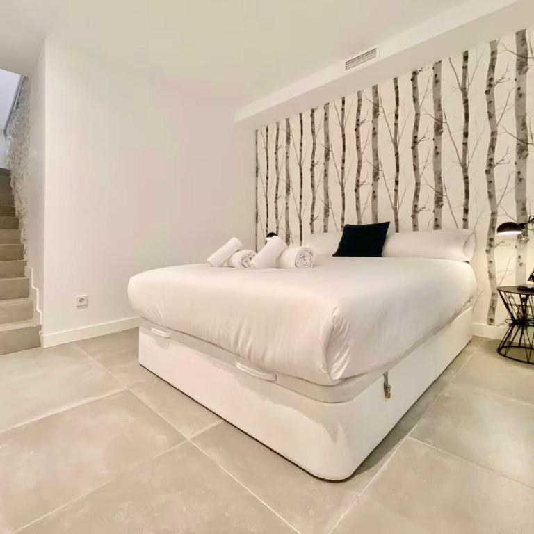 Charming Urban La Latina - One-Bedroom Apartment - 9