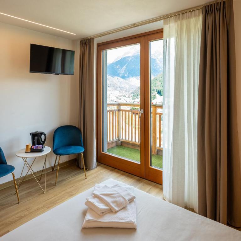 Agriturismo Donec - Double Room with Mountain View - 4