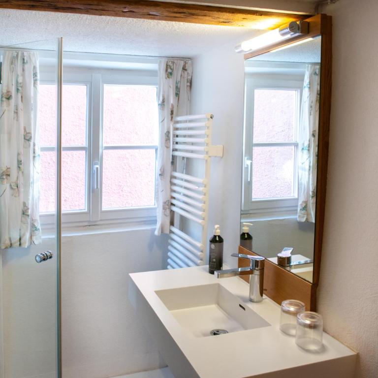 Haus im Zitronengässele - Wo Geschichte auf Inselgefühl trifft - Habitación Superior con cama extragrande - 5