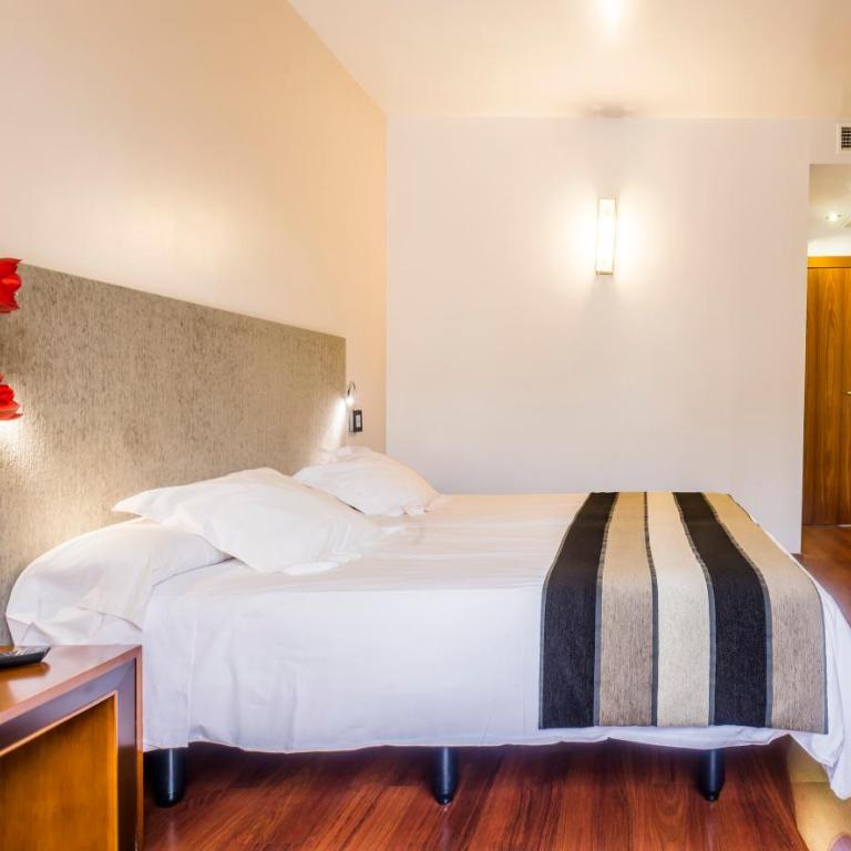Monjas del Carmen Hotel - Twin Room - 7