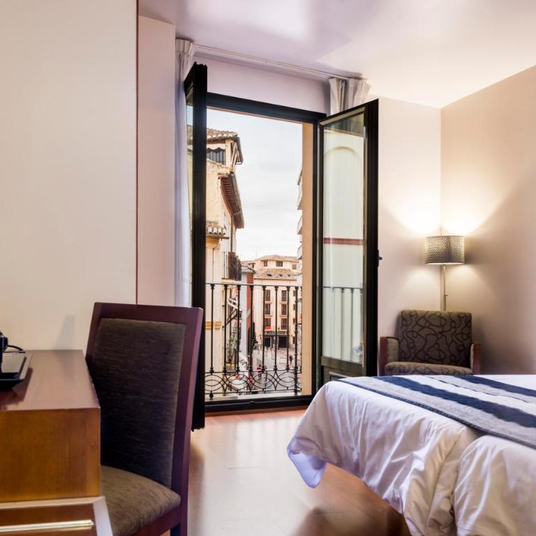 Monjas del Carmen Hotel - Twin Room - 9