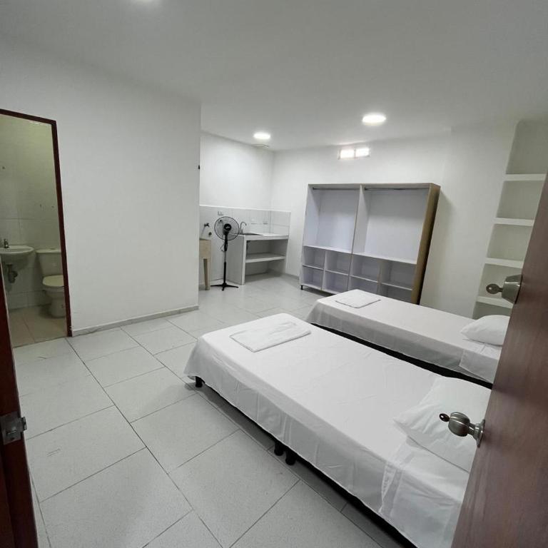 Hospedaje - Casa Alameda - Habitación Doble - 2 camas - 1