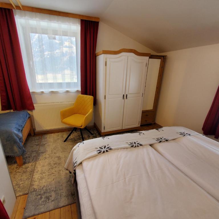 Ferienwohnung am Krausberghof mit Balkon und Parkplatz, 6 Fahrminuten zur Alpentherme Gastein und zur Schlossalmbahn - Apartment mit Blick auf die Berge - 23