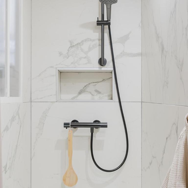Maison CHALIOT Hosts & Events - Chambre Double Deluxe avec Douche - 2