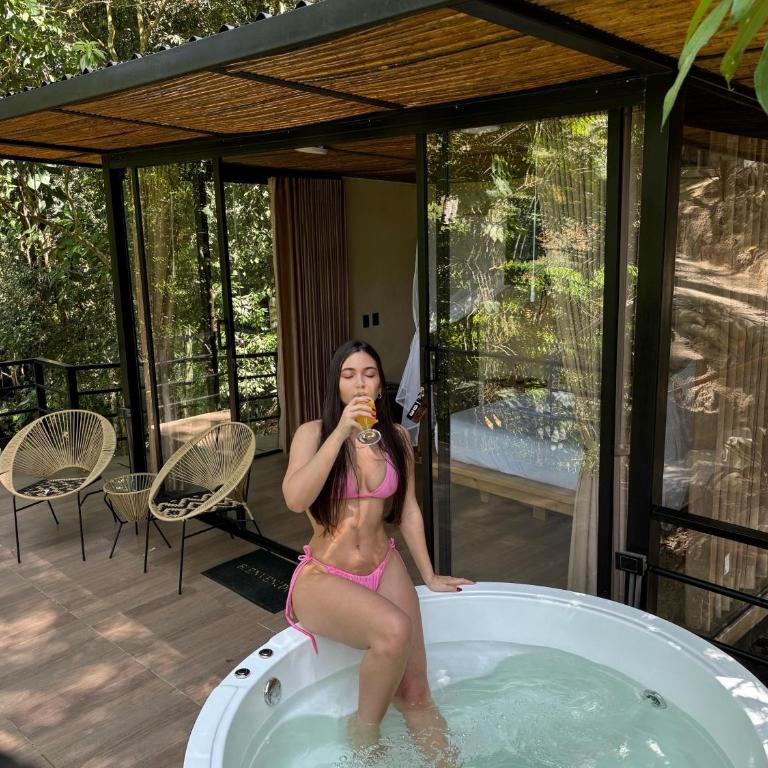 Rincon de la Sierra Minca - Suite con bañera de hidromasaje y cama grande - 12