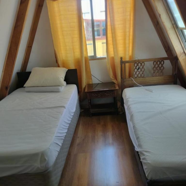 Casa Playa Loreto, familiar, ubicada a 120 metros de la playa, con maravillosa vista al mar, cercano a Caldera - Three-Bedroom House - 10