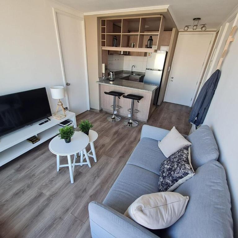Dptox3 next to the Metro and super - Two-Bedroom Apartment - 1