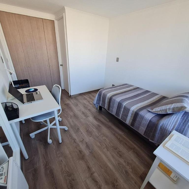 Dptox3 next to the Metro and super - Two-Bedroom Apartment - 6