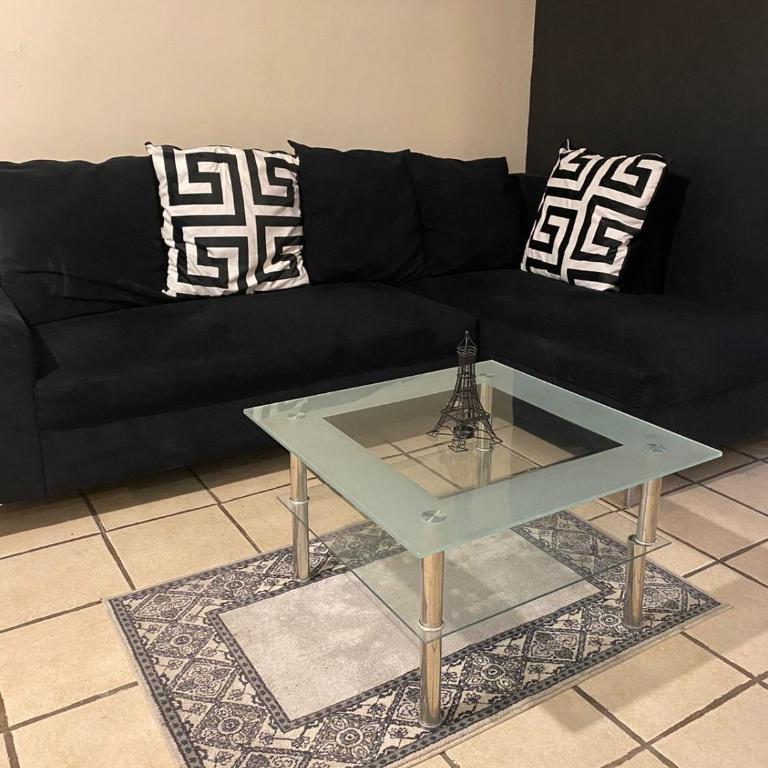 Departamento Centrico en Monterrey - Two-Bedroom Apartment - 4
