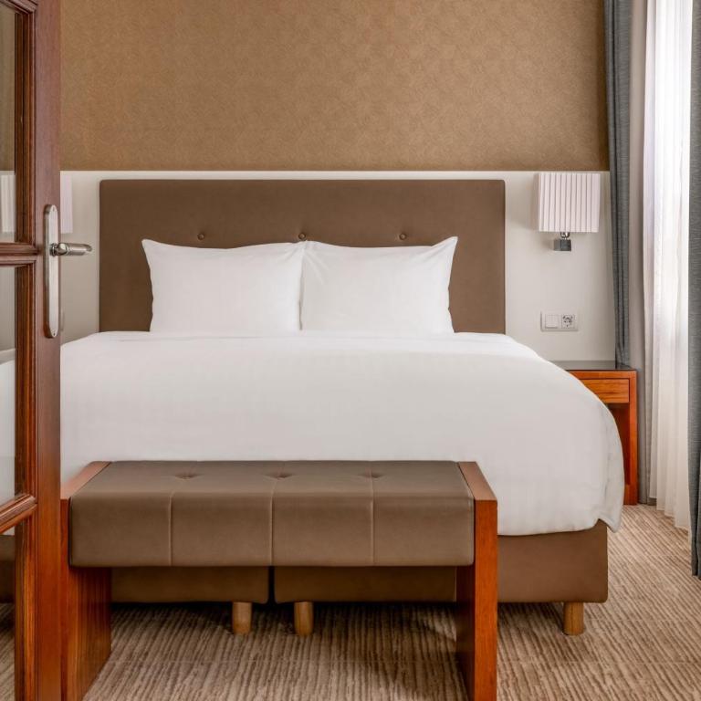 Munich Marriott Hotel - Suite Schwabing - 3