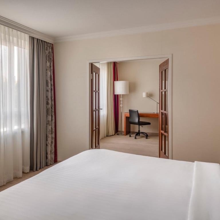 Munich Marriott Hotel - Familiensuite - 6