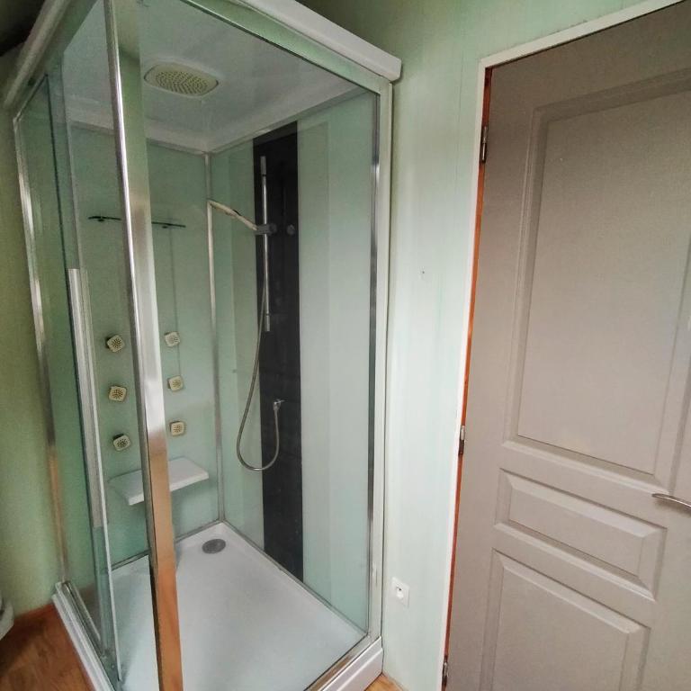 L'éléphant Blanc de ConcarnOLoc - Appartement 2 Chambres - 6