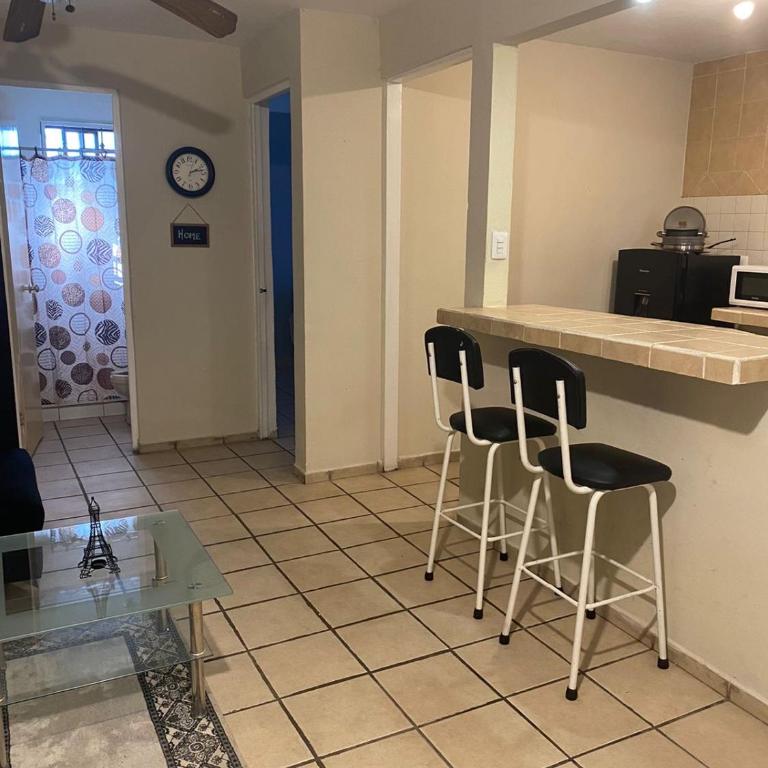 Departamento céntrico en Monterrey - One-Bedroom Apartment - 2