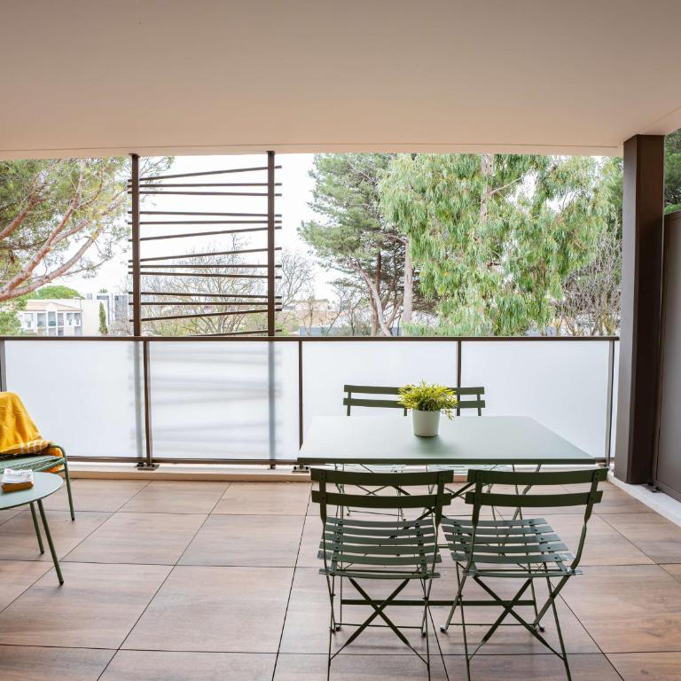 Appartement T2 avec grande terrasse et parking - FR-1-553-291 - Appartement - 6