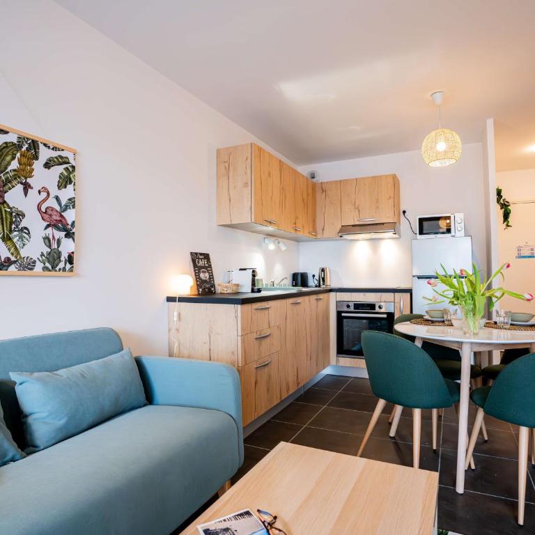 Appartement T2 avec grande terrasse et parking - FR-1-553-291 - Appartement - 8