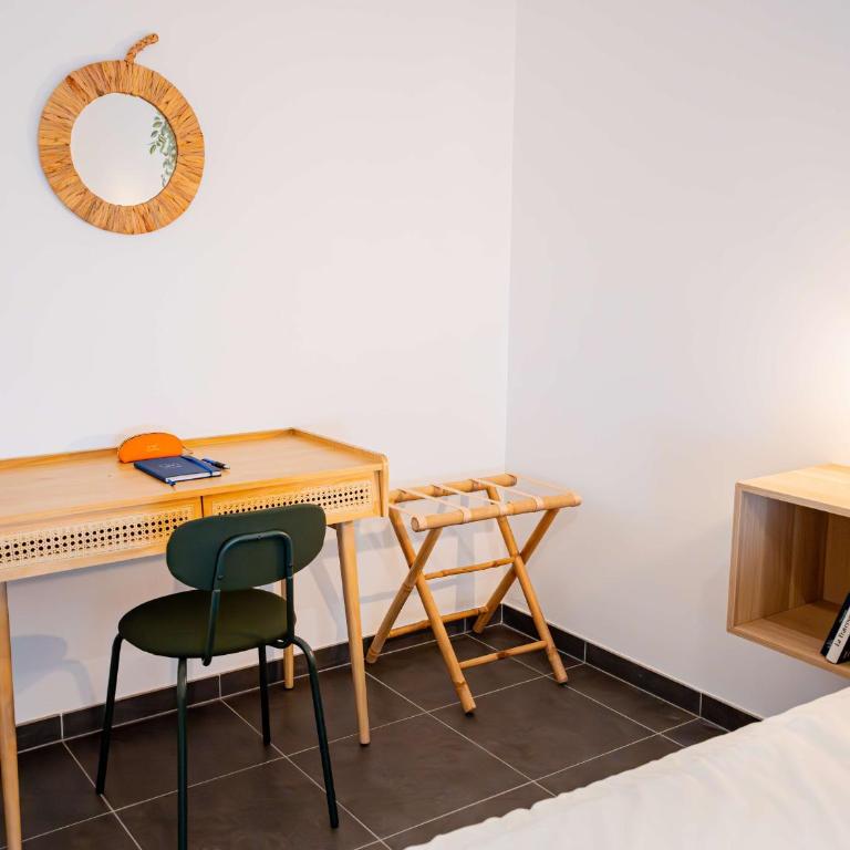 Appartement T2 avec grande terrasse et parking - FR-1-553-291 - Appartement - 9