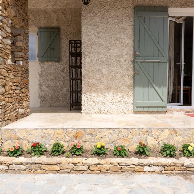 La Family - Sleep in La Ciotat - Two-Bedroom Apartment - 16