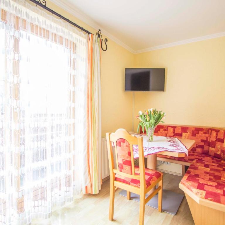 am mühlbach - einfach sein, mit Gemeinschaftsküche - Doppelzimmer - 1
