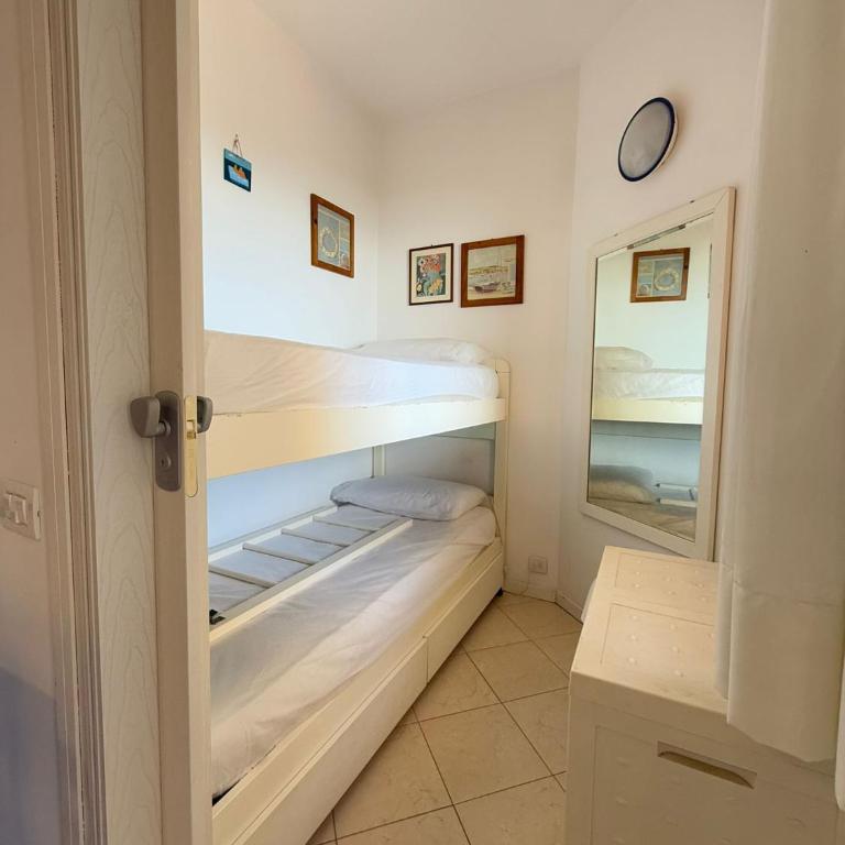 RESIDENCE APOLLO - WALTERIGATO Apartments SOLO PER FAMIGLIE - Appartamento con Vista Mare - 10