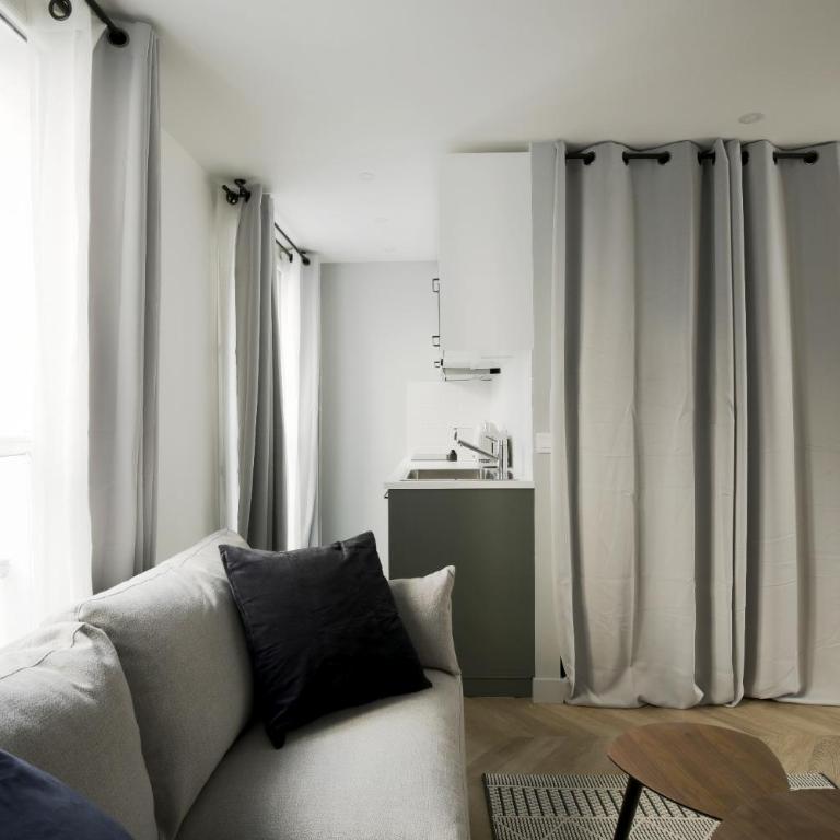 Chill-out on Private Patio in Vintage Masterpiece - Appartement 1 Chambre - 10