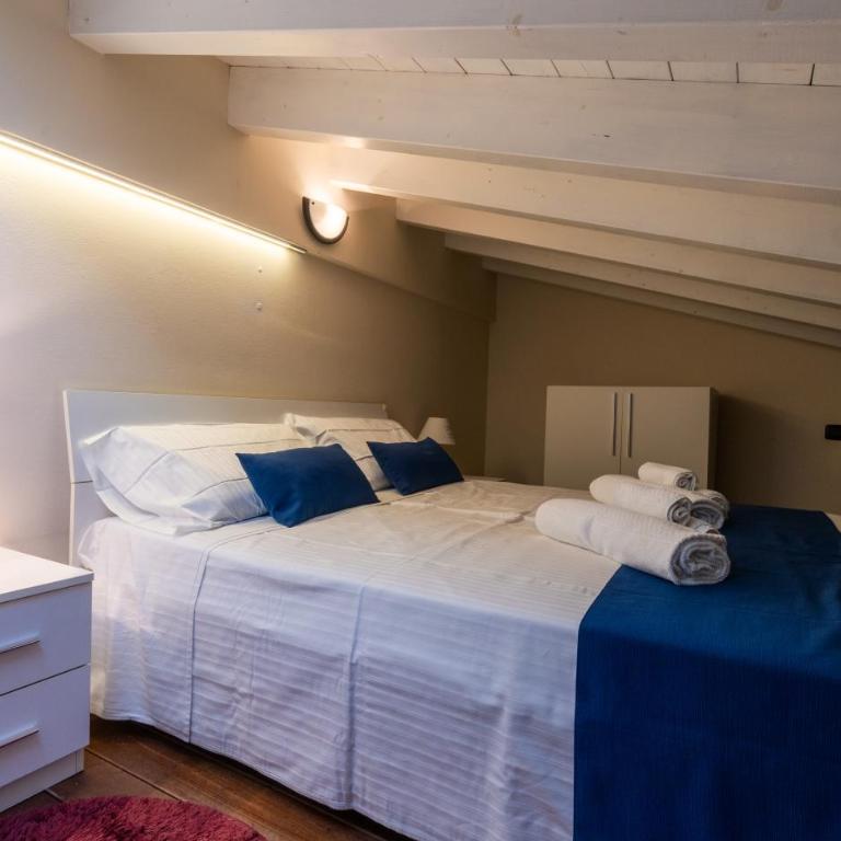 Loft Liana - One-bedroom Loft Apartment - 10