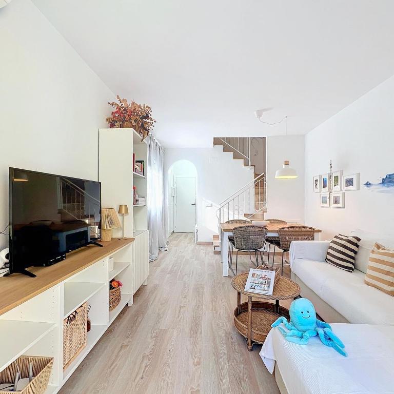 La Vela Estartit Rental - Two-Bedroom House - 12