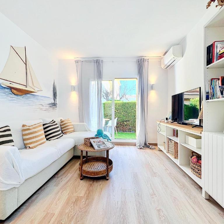 La Vela Estartit Rental - Two-Bedroom House - 3