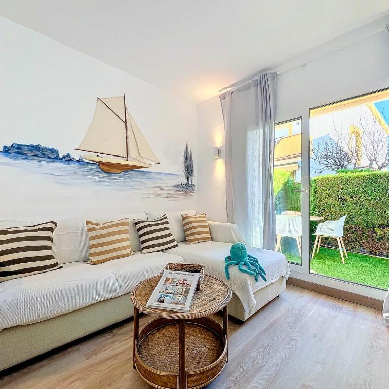 La Vela Estartit Rental - Two-Bedroom House - 9