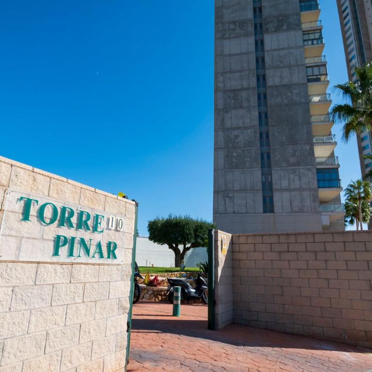 Torre Pinar 18-B - Apartamento de 2 dormitorios - 1