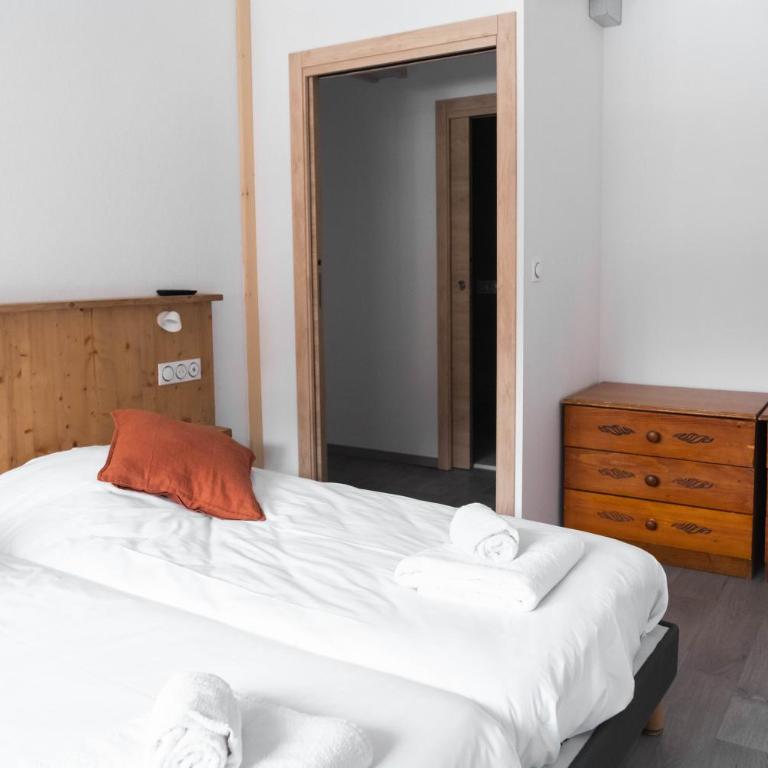 Hôtel Valfréjus Vacances - Chambre Double Familiale - 11