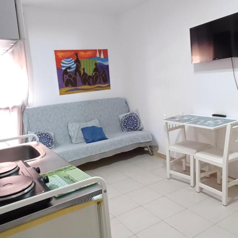Eco - One-Bedroom Apartment - 5