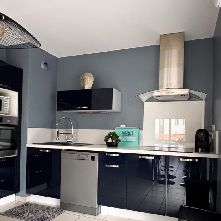Bel appartement climatisé avec parking - Apartamento de 2 dormitorios - 7