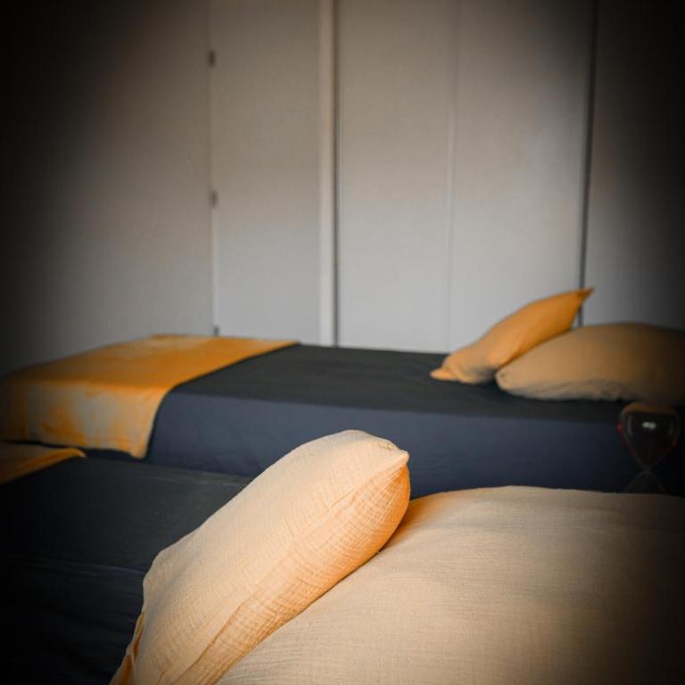 Bel appartement climatisé avec parking - Apartamento de 2 dormitorios - 30