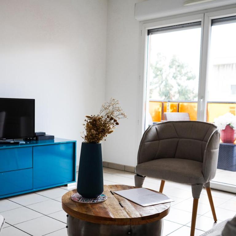 Bel appartement climatisé avec parking - Apartamento de 2 dormitorios - 34