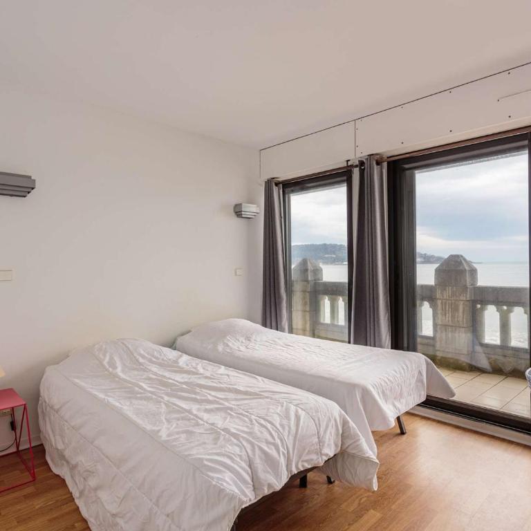 Appartement moderne en bord de mer avec balcon et parking - FR-1-2-306 - Appartement (6 Adultes) - 14