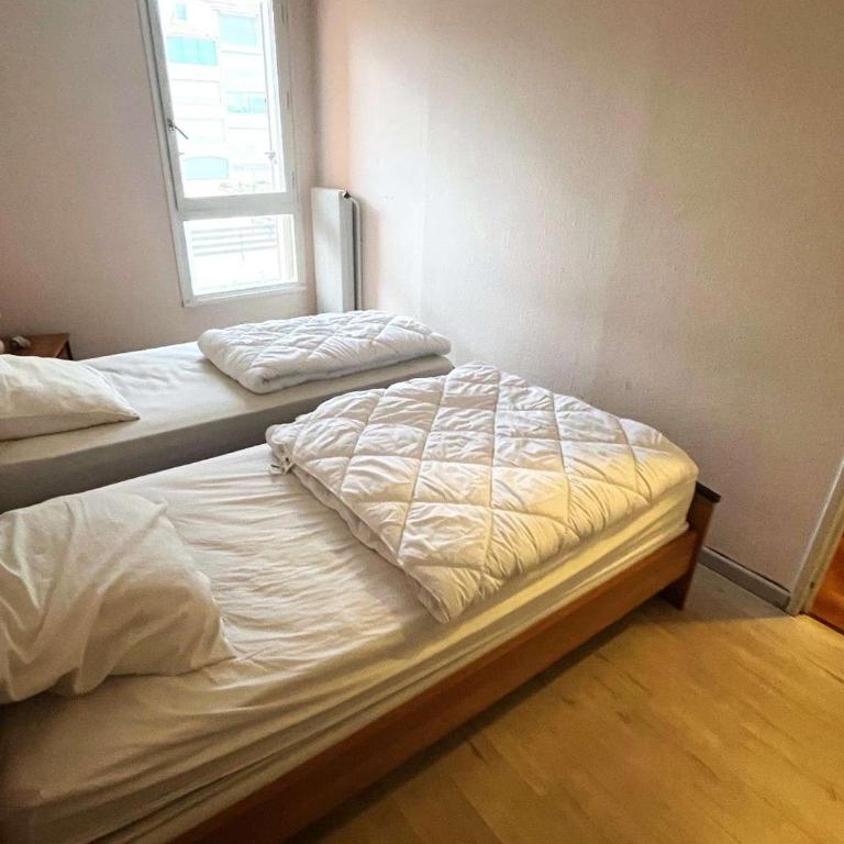 Spacieux T3 au Centre Port, Résidence avec Piscine, Cap d'Agde - FR-1-607-10 - Appartement (6 Adultes) - 13