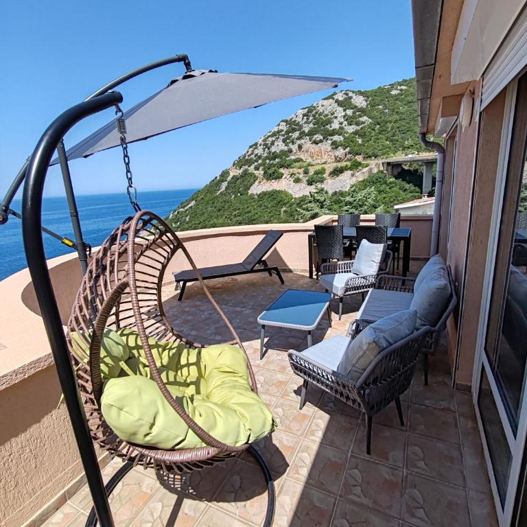 Villa Contact - Two-Bedroom Apartment with Terrace and Sea View - 5