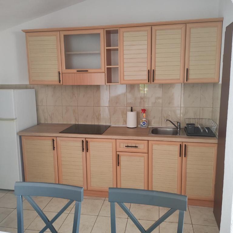 Villa Contact - Two-Bedroom Apartment with Terrace and Sea View - 14