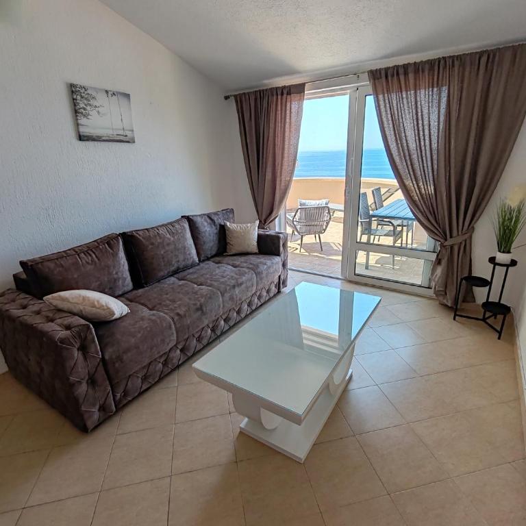 Villa Contact - Two-Bedroom Apartment with Terrace and Sea View - 20