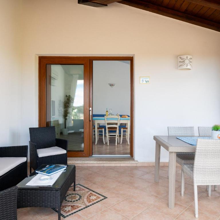 Residence Solaria - Appartamento con 2 Camere da Letto e Giardino - 8