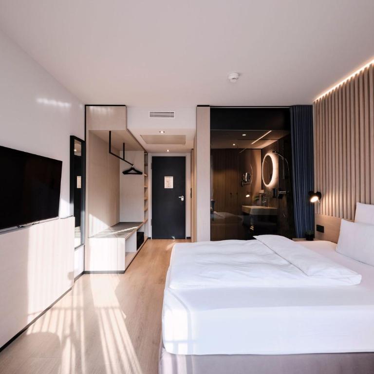 4K - Rooftop-Pool und klimatisierte Zimmer - Superior Doppelzimmer, inklusive Zugang zur Sauna - 7