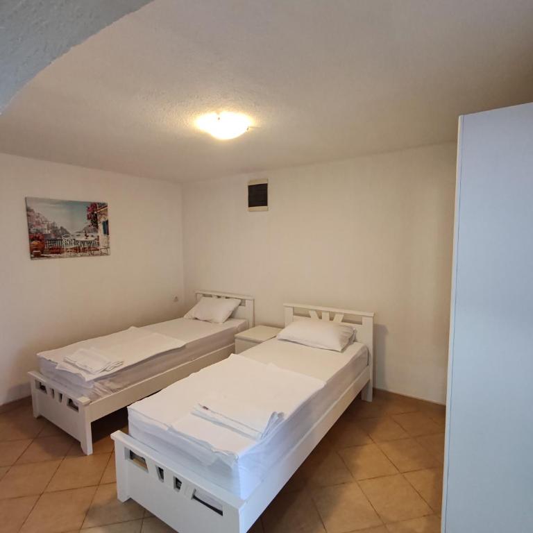 Villa Contact - One-Bedroom Apartment with Sea View and Terrace - 11