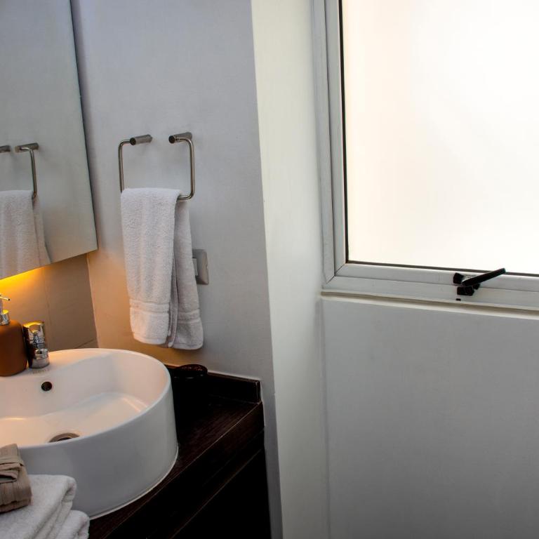 In Out Apartments Las Condes - Apartamento Deluxe - 65