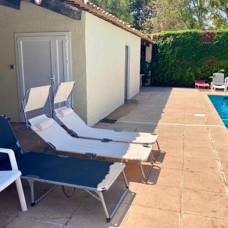 Apartment with terrace & garden in Antibes Juan les Pins close seaside - One-Bedroom Apartment - 15