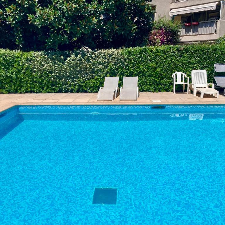 Apartment with terrace & garden in Antibes Juan les Pins close seaside - One-Bedroom Apartment - 14